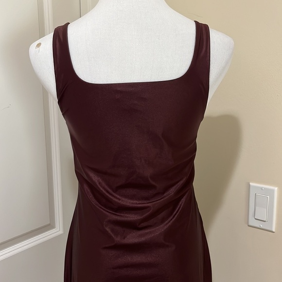 Babaton Satinette Squareneck Mini Tank Dress Rich Maroon Size Large - Picture 6 of 10